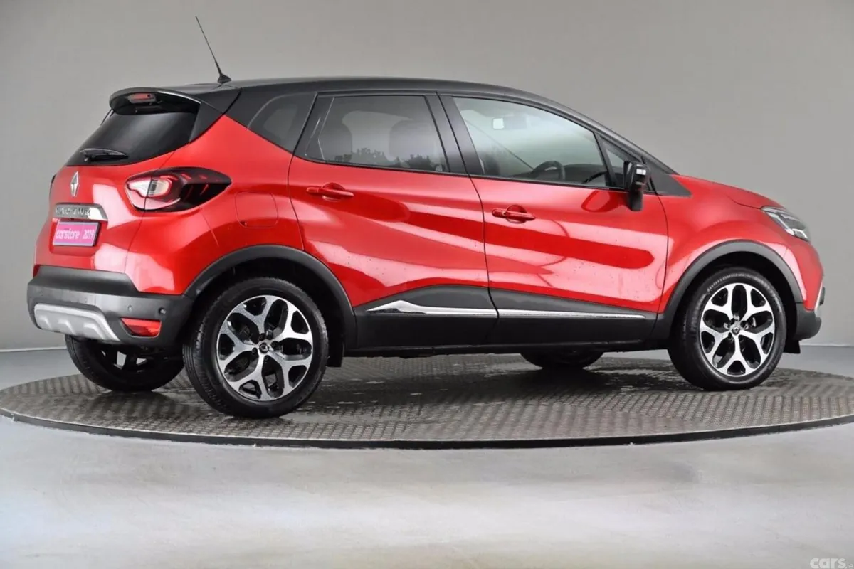 Renault Captur SUV, Diesel, 2019, Red