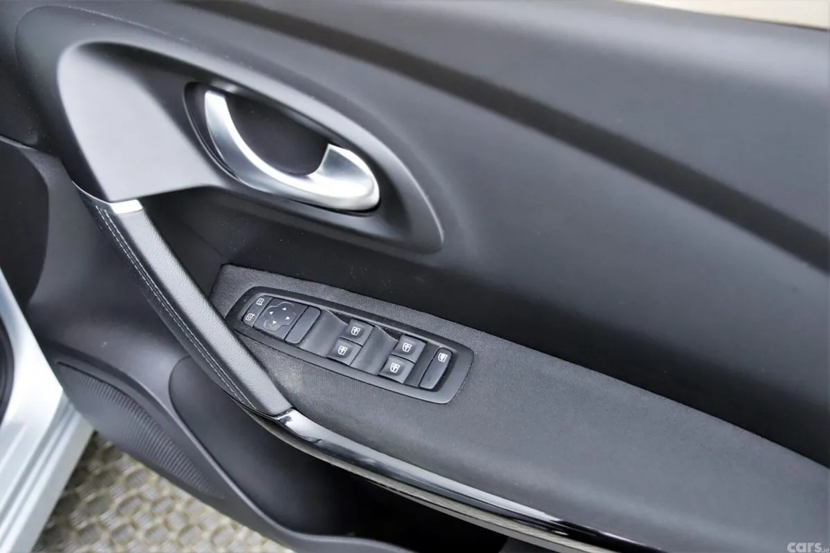 Renault Kadjar SUV, Petrol, 2022, Grey