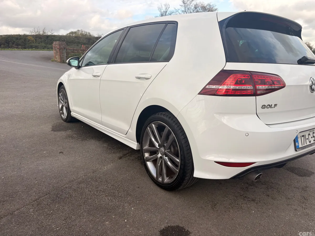 Volkswagen Golf Estate, Diesel, 2017, White