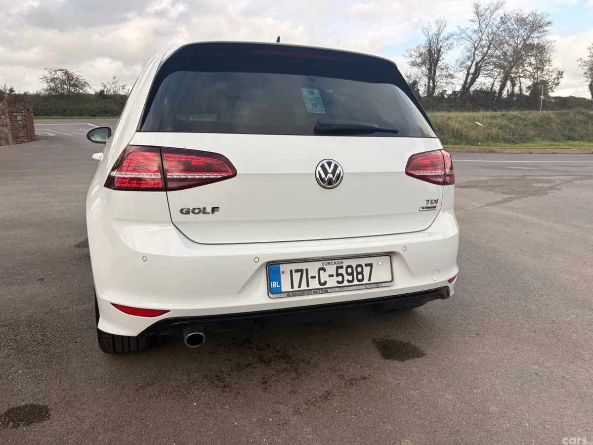 Volkswagen Golf Estate, Diesel, 2017, White