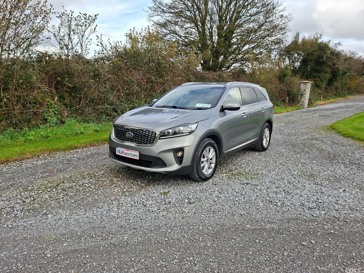 Kia Sorento SUV, Diesel, 2019, Grey