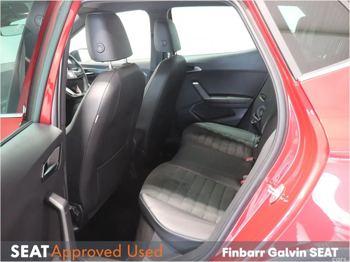 SEAT Arona SUV, Petrol, 2023, Red