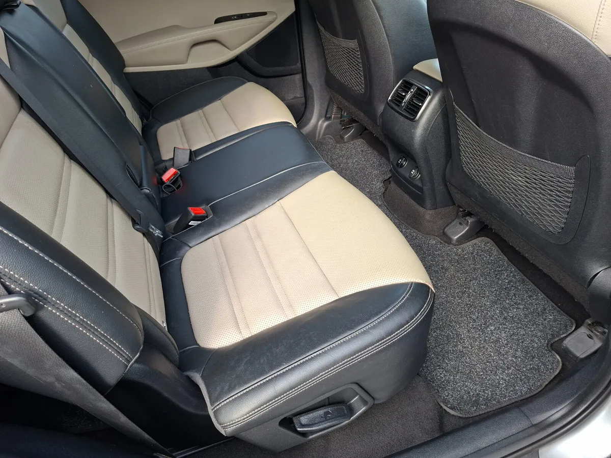 Kia Sorento SUV, Diesel, 2019, Grey