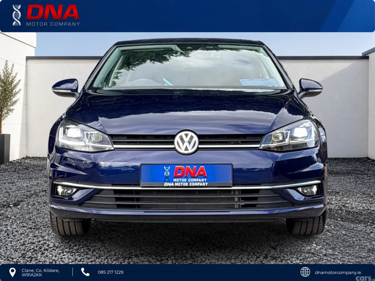 Volkswagen Golf Hatchback, Petrol, 2017, Blue