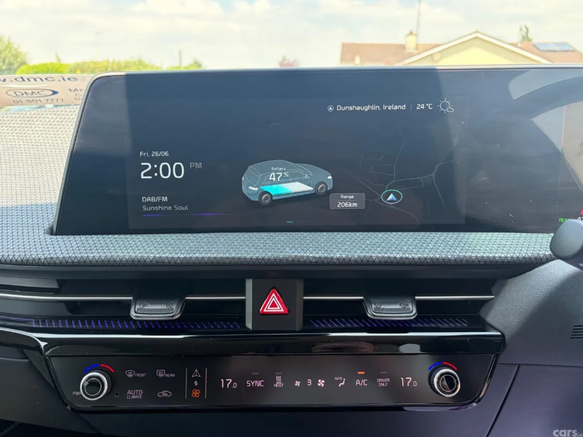 Kia EV6 MPV, Electric, 2022, Blue