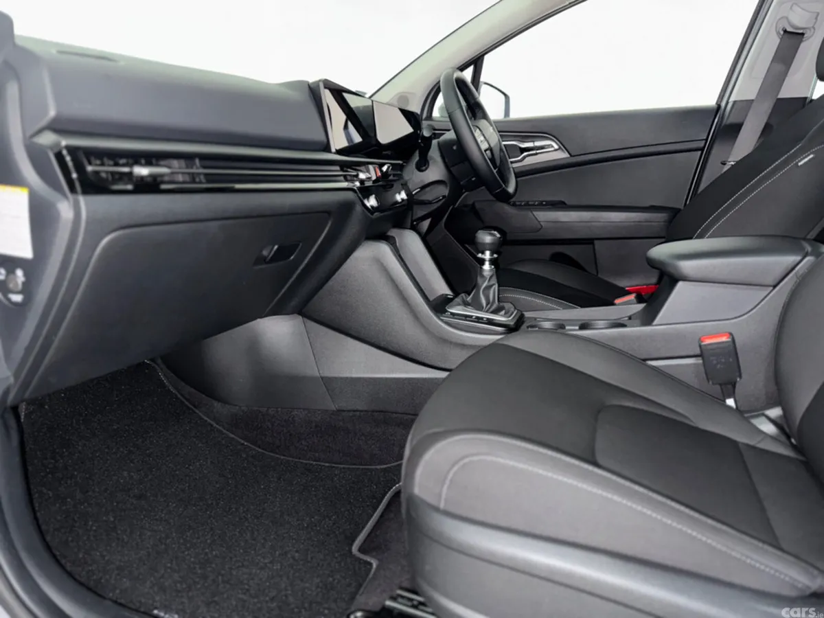 Kia Sportage MPV, Diesel Hybrid, 2026, Grey