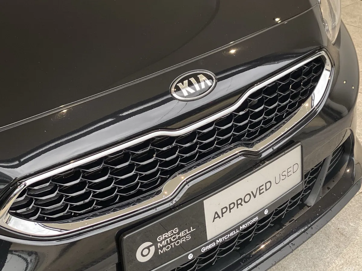 Kia Ceed Hatchback, Diesel Hybrid, 2021, Black