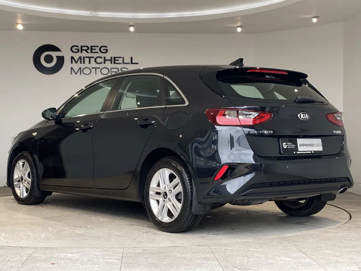 Kia Ceed Hatchback, Diesel Hybrid, 2021, Black