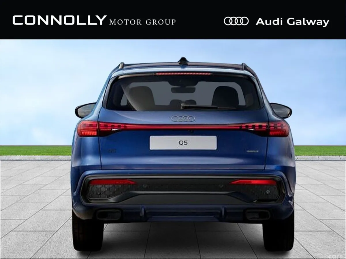 Audi Q5 SUV, Petrol Plug-in Hybrid, 2027, Blue