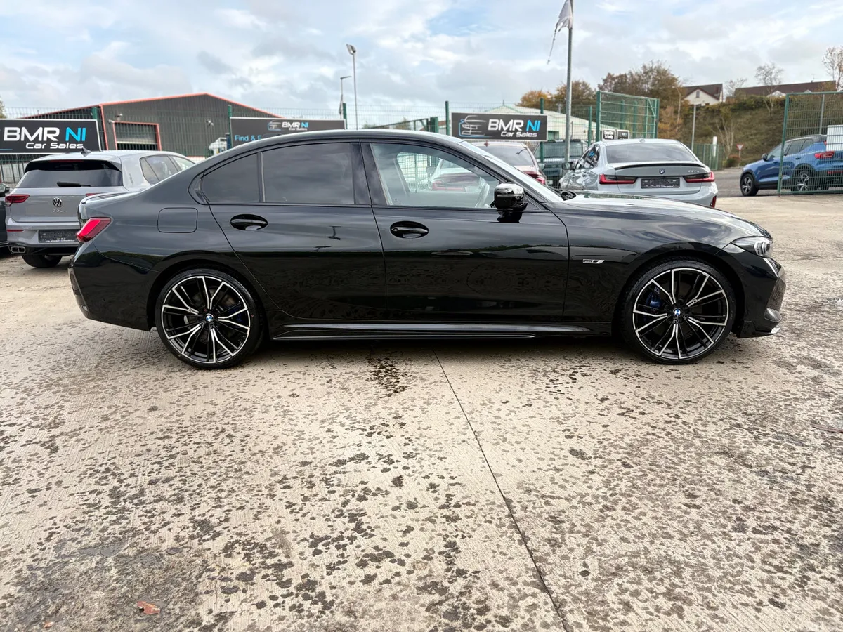 BMW 3-Series Saloon, Petrol Hybrid, 2023, Black