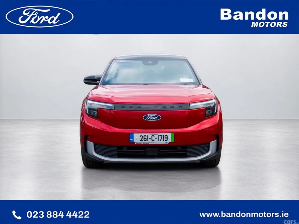 Ford Explorer MPV, Electric, 2026, Red