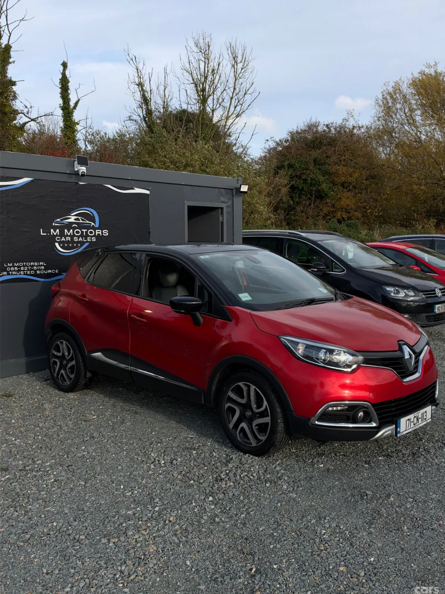 Renault Captur Hatchback, Diesel, 2017, Red