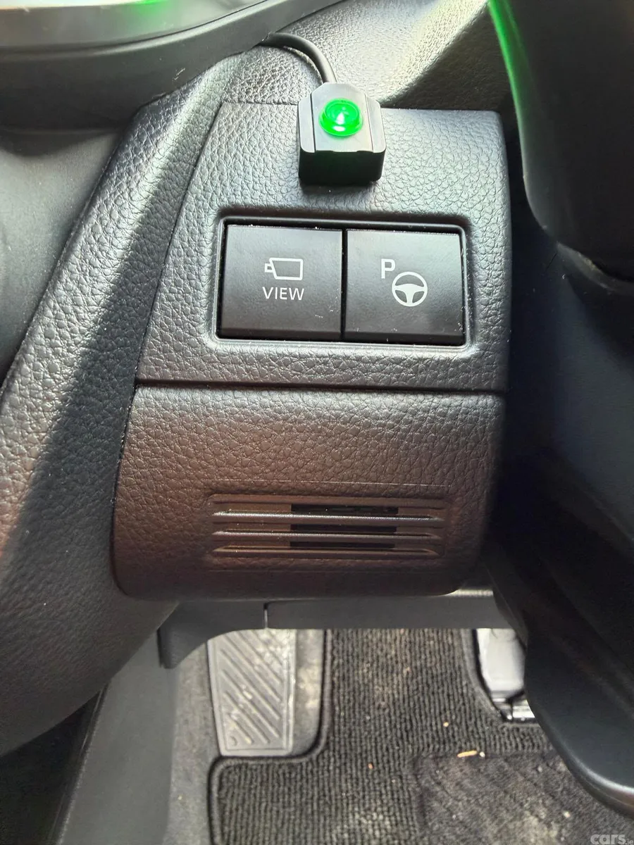Toyota Prius Saloon, Petrol Hybrid, 2023, Blue