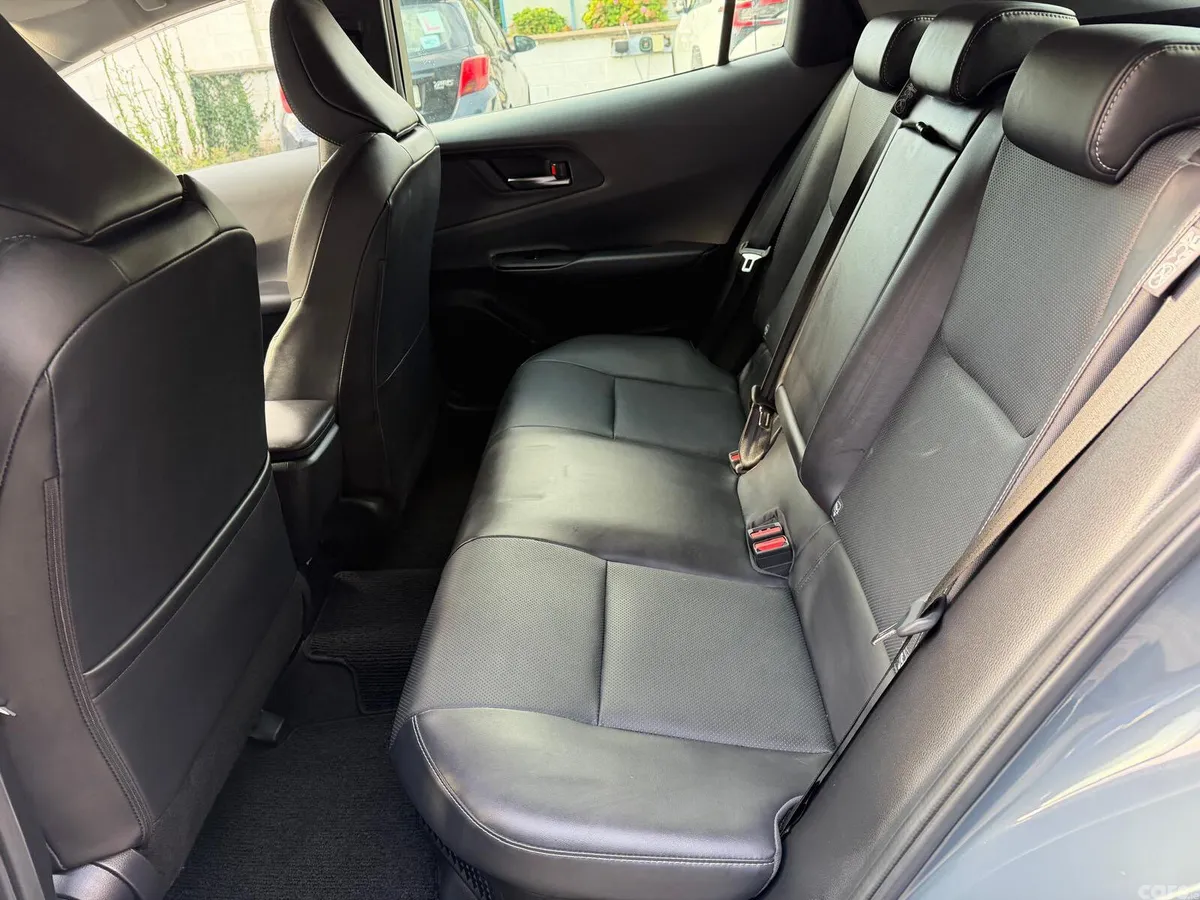 Toyota Prius Saloon, Petrol Hybrid, 2023, Blue