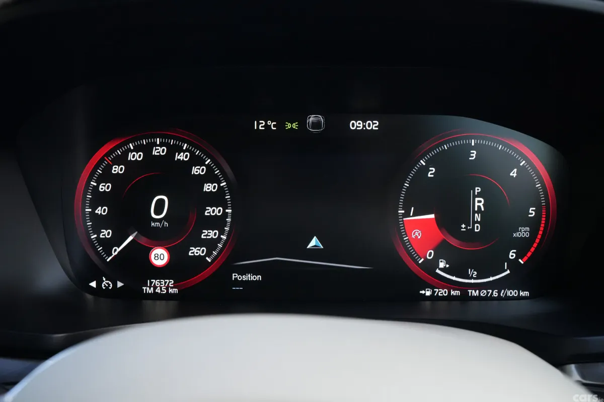 Volvo V60 Estate, Diesel, 2018, Grey
