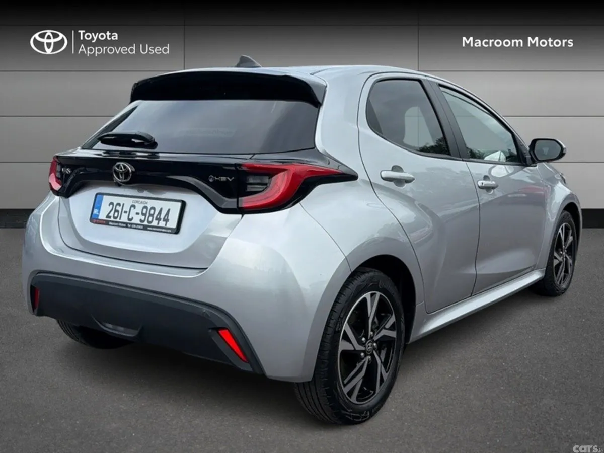 Toyota Yaris Hatchback, Petrol Hybrid, 2026, Grey