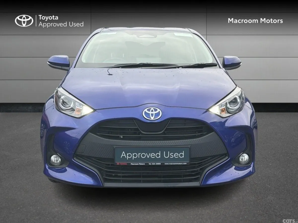Toyota Yaris Hatchback, Petrol Hybrid, 2026, Blue
