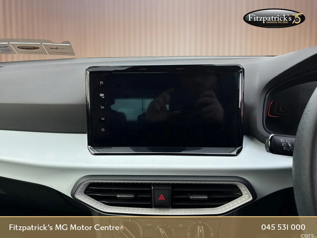 SEAT Arona SUV, Petrol, 2023, Black