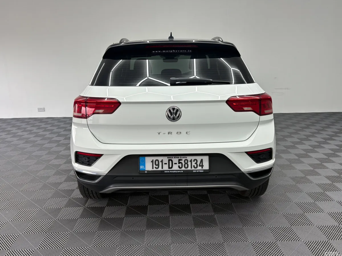 Volkswagen T-Roc SUV, Petrol, 2019, White
