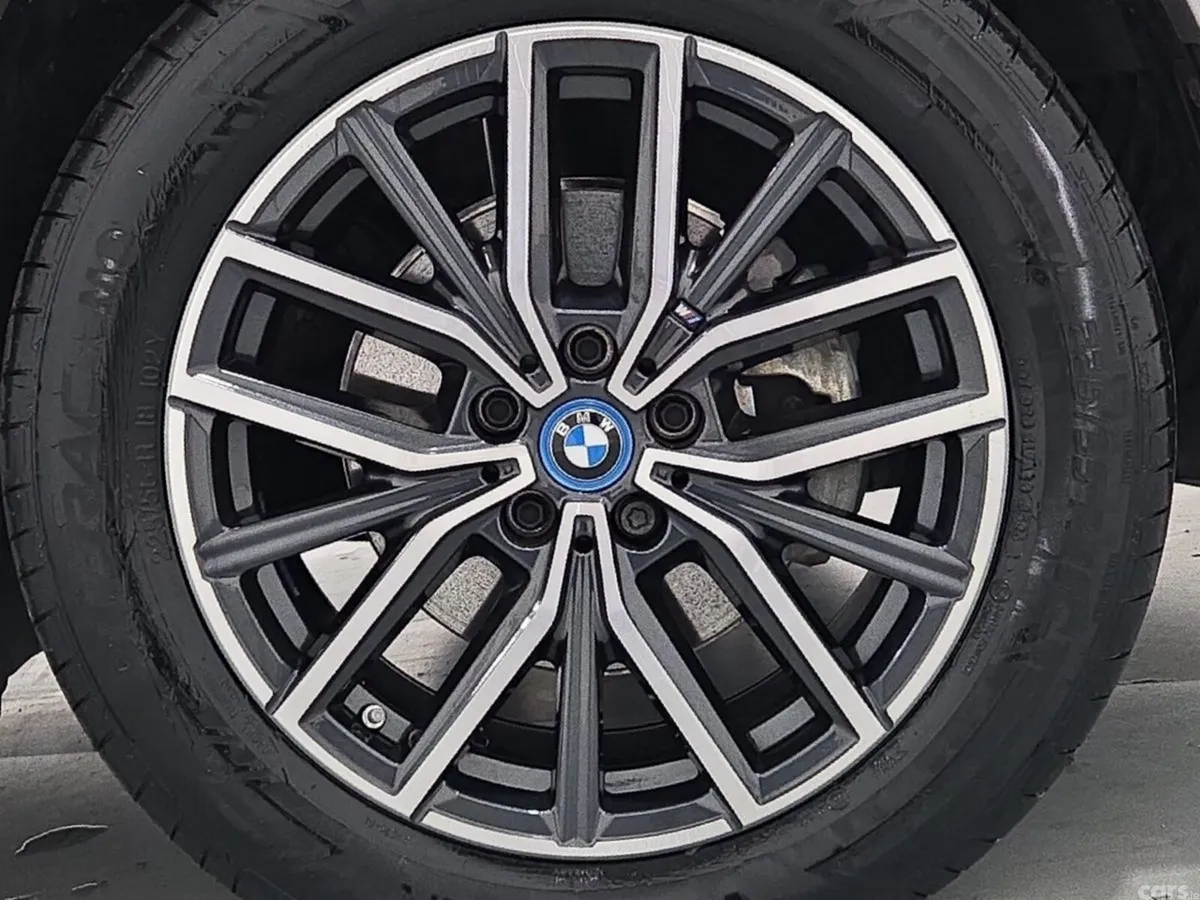 BMW iX1 SUV, Electric, 2024, Silver