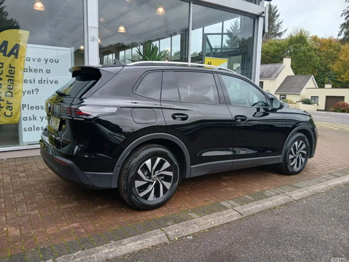 Volkswagen Tiguan SUV, Diesel, 2026, Black