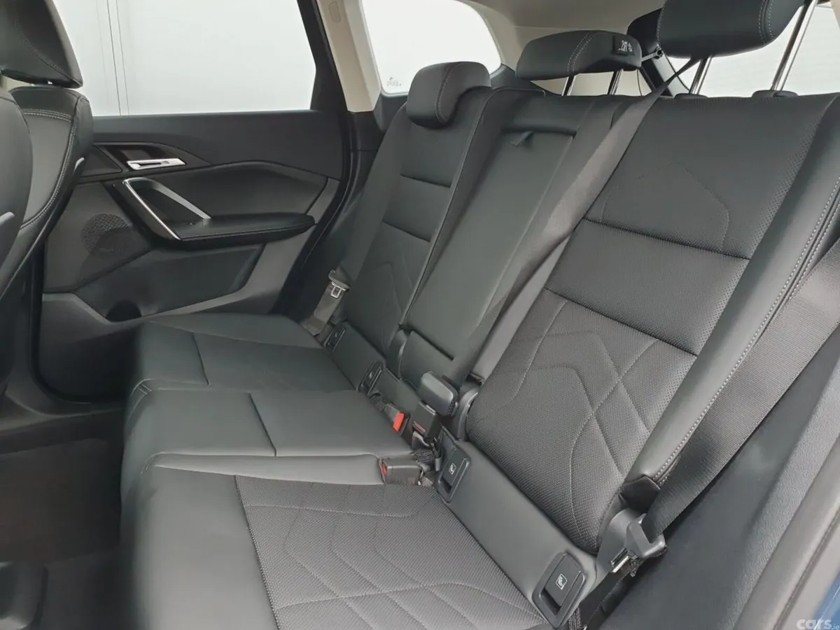 BMW iX1 SUV, Electric, 2026, Blue