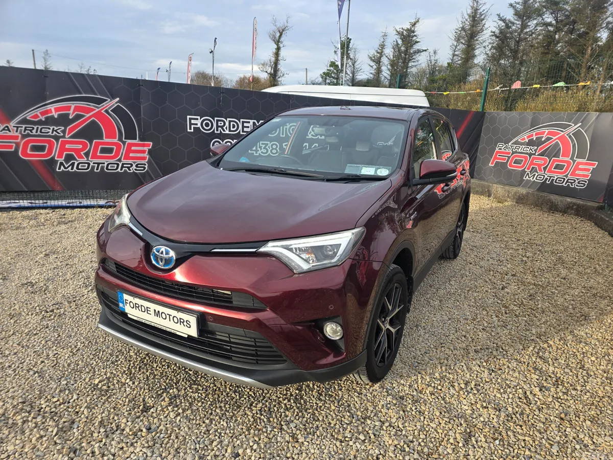 Toyota RAV4 SUV, Petrol Hybrid, 2016, Red