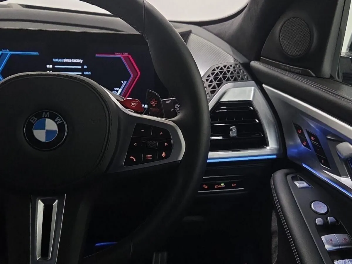 BMW XM SUV, Petrol Plug-in Hybrid, 2025, Blue