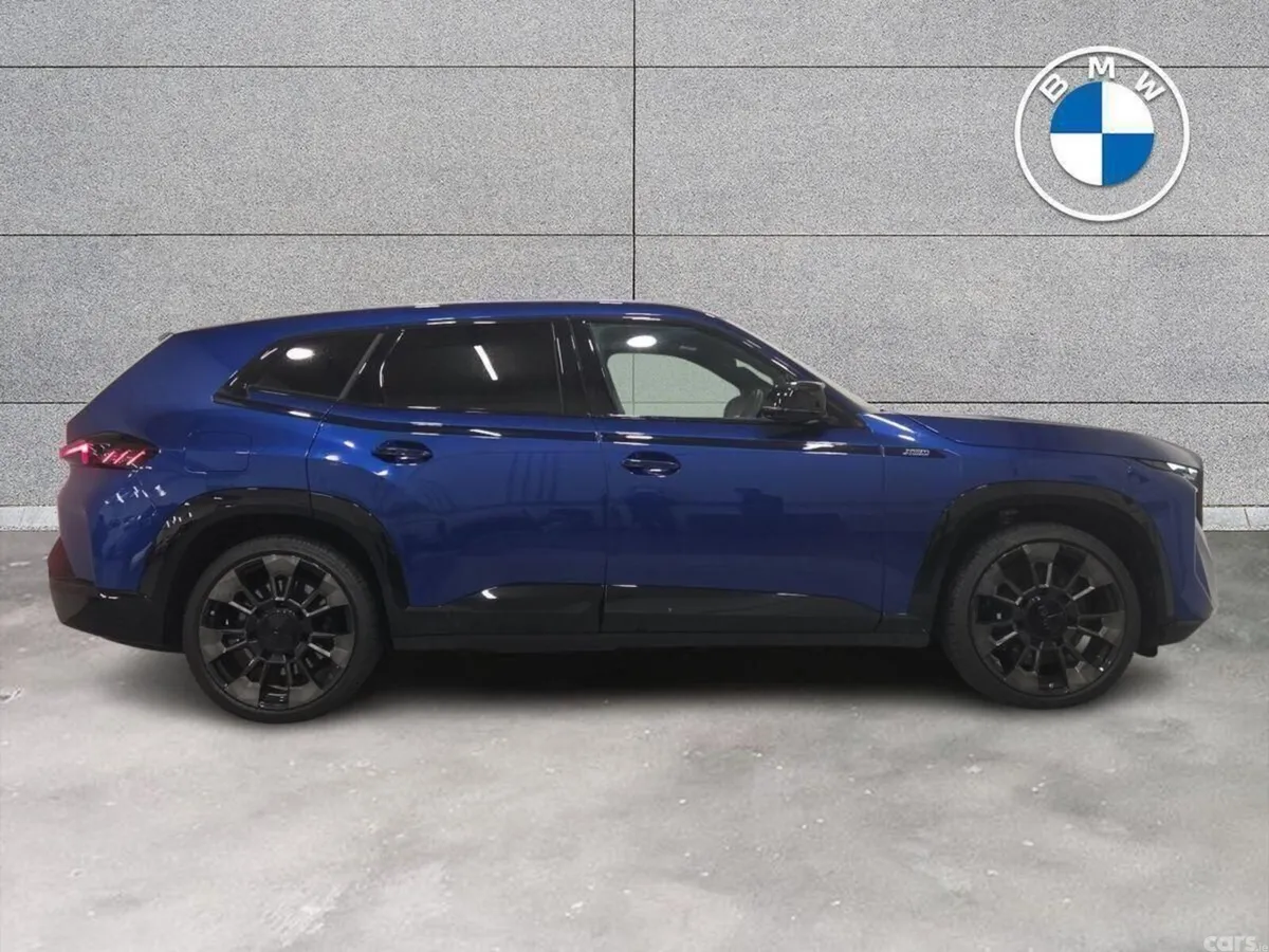 BMW XM SUV, Petrol Plug-in Hybrid, 2025, Blue