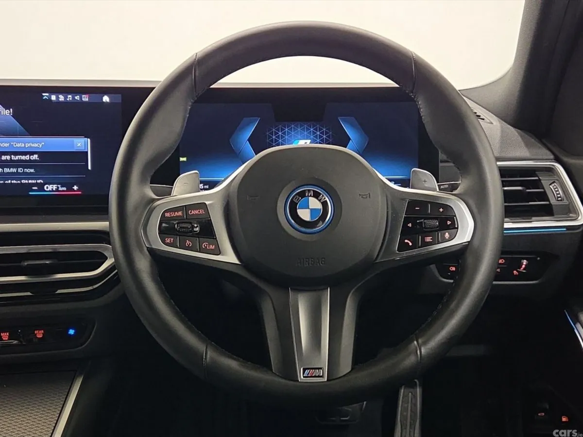 BMW 3-Series Estate, Petrol Plug-in Hybrid, 2024, Grey
