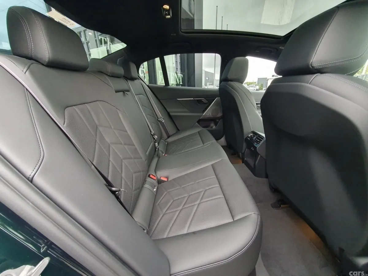 BMW 5-Series Saloon, Petrol Plug-in Hybrid, 2026, Green
