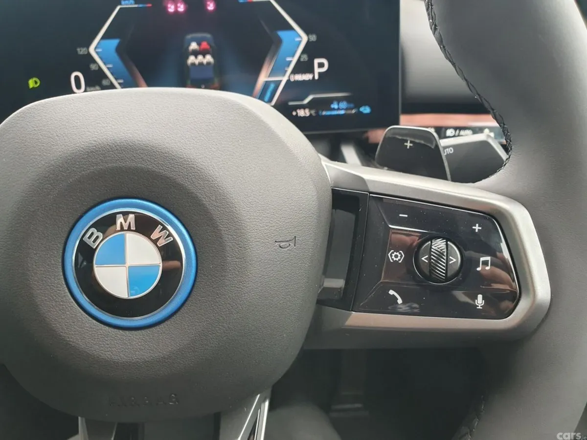 BMW 5-Series Saloon, Petrol Plug-in Hybrid, 2026, Green