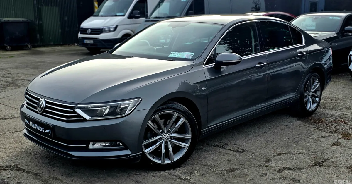 Volkswagen Passat Saloon, Diesel, 2015, Grey