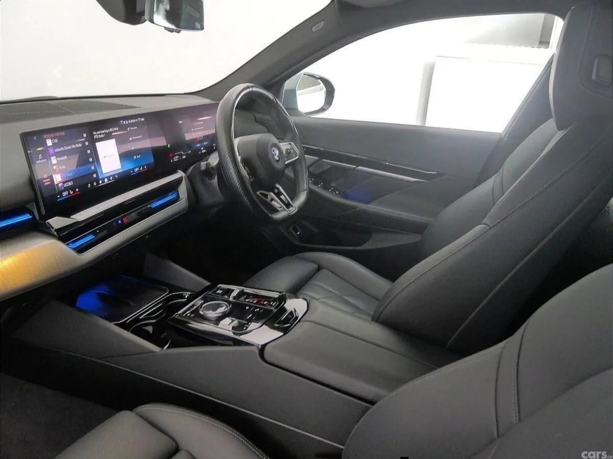 BMW 5-Series Saloon, Petrol Plug-in Hybrid, 2024, Grey