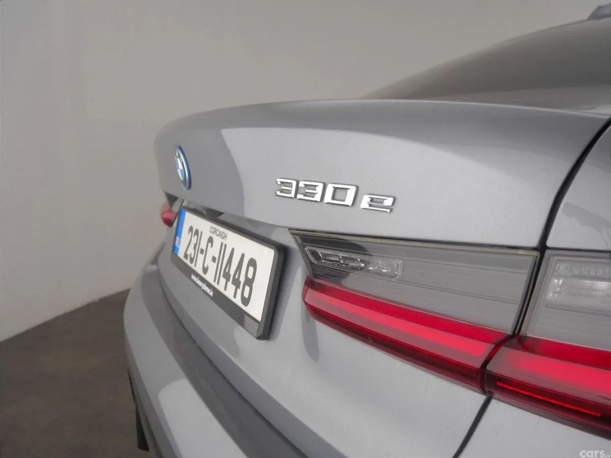 BMW 3-Series Saloon, Petrol Plug-in Hybrid, 2023, Grey