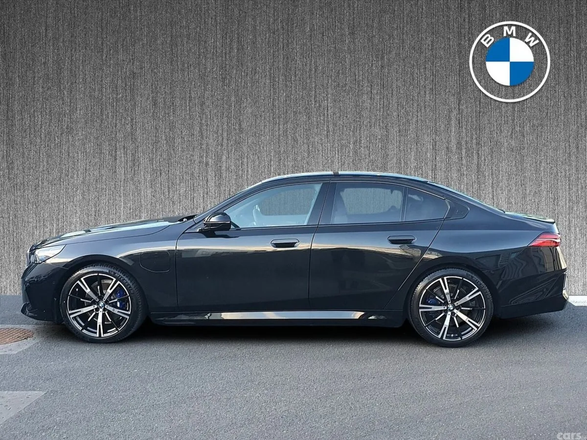 BMW 5-Series Saloon, Petrol Plug-in Hybrid, 2026, Black