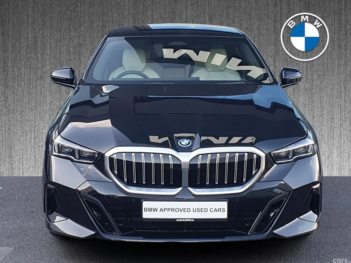 BMW 5-Series Saloon, Petrol Plug-in Hybrid, 2026, Black