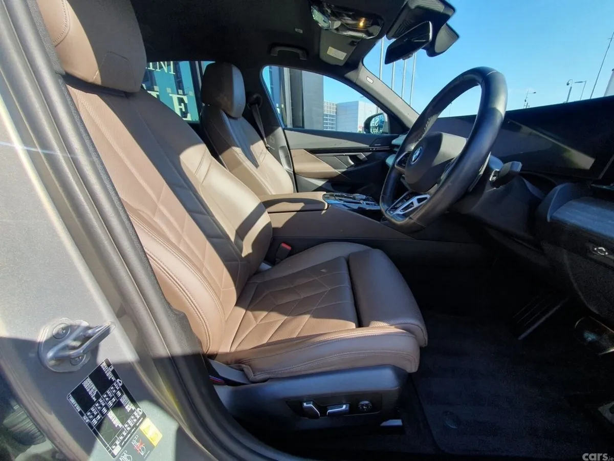 BMW 5-Series Saloon, Petrol Plug-in Hybrid, 2024, Grey