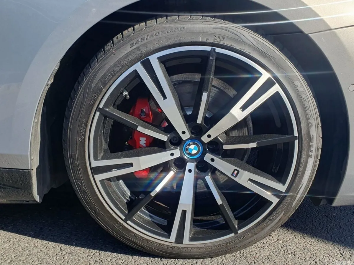 BMW 5-Series Saloon, Petrol Plug-in Hybrid, 2024, Grey