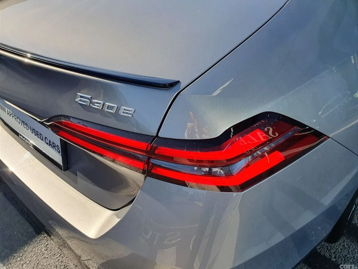 BMW 5-Series Saloon, Petrol Plug-in Hybrid, 2024, Grey