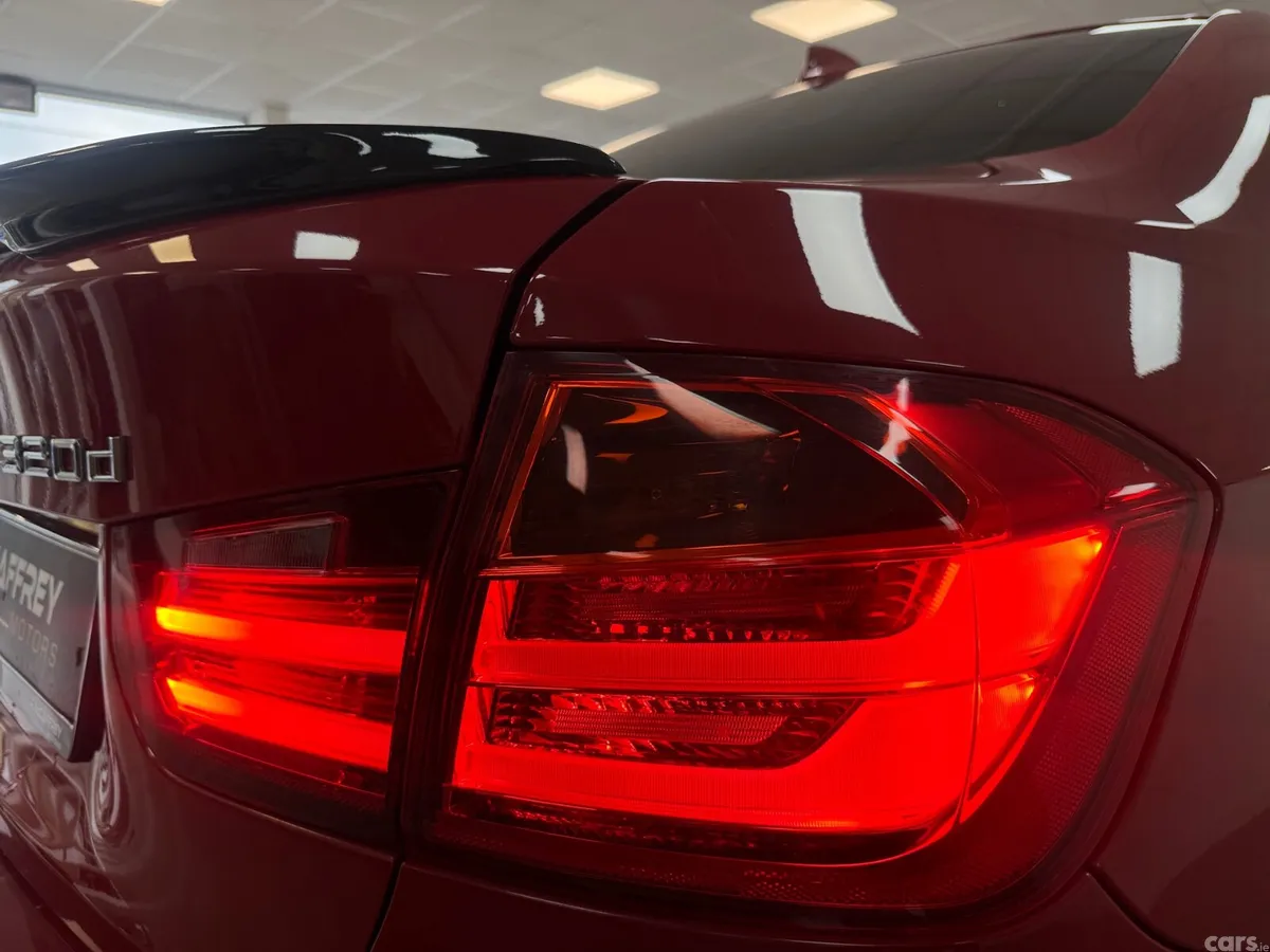 BMW 3-Series Saloon, Diesel, 2015, Red