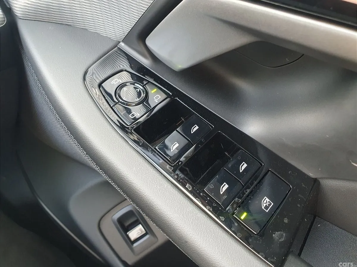 BMW 5-Series Saloon, Petrol Plug-in Hybrid, 2026, Black
