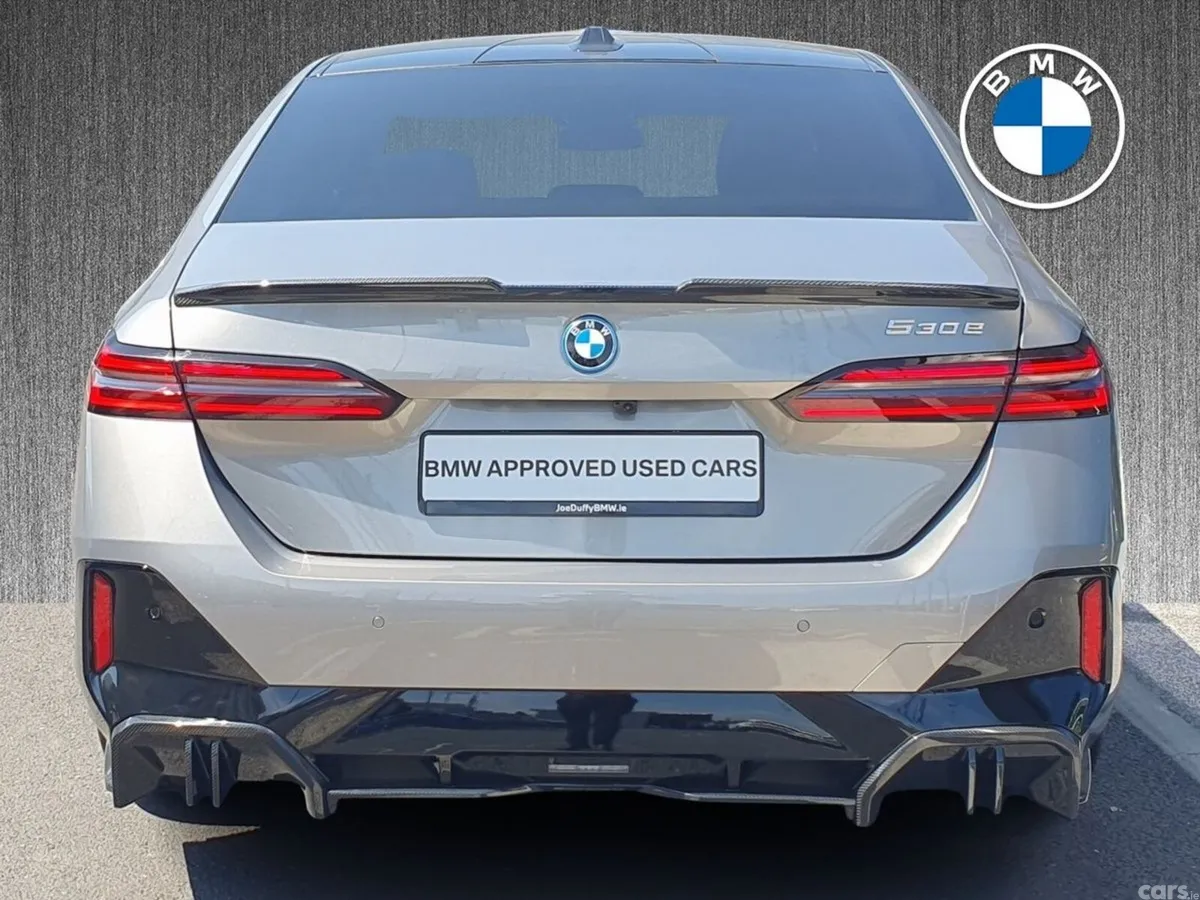 BMW 5-Series Saloon, Petrol Plug-in Hybrid, 2026, Grey