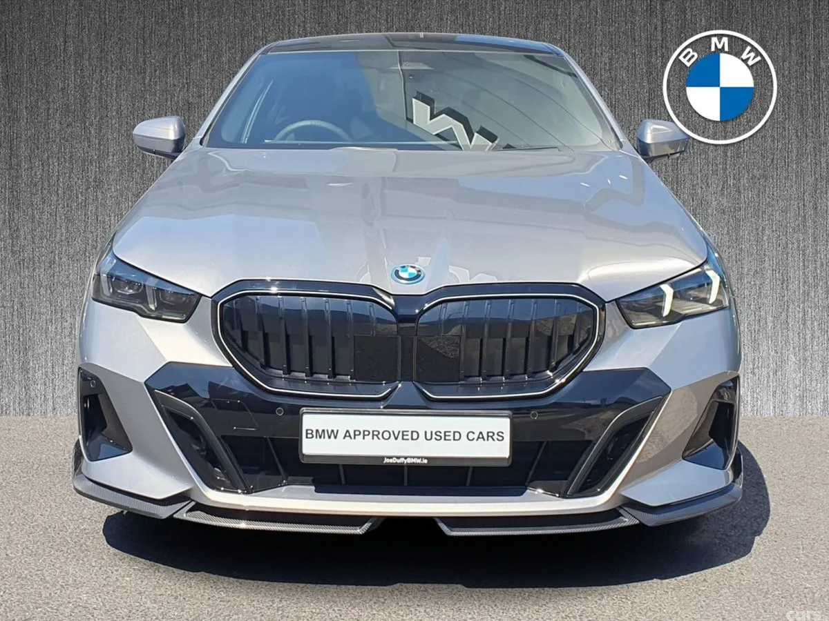 BMW 5-Series Saloon, Petrol Plug-in Hybrid, 2026, Grey