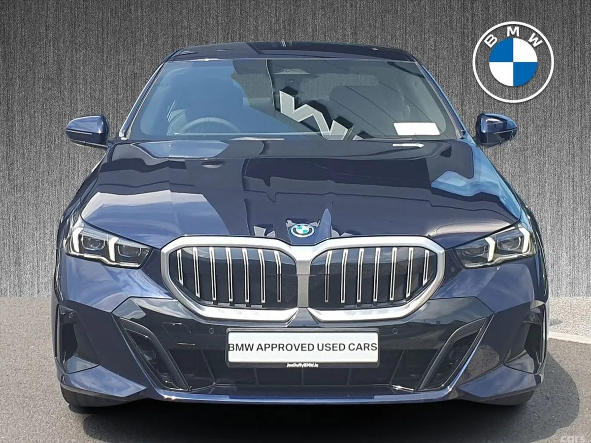 BMW 5-Series Saloon, Petrol Plug-in Hybrid, 2026, Blue