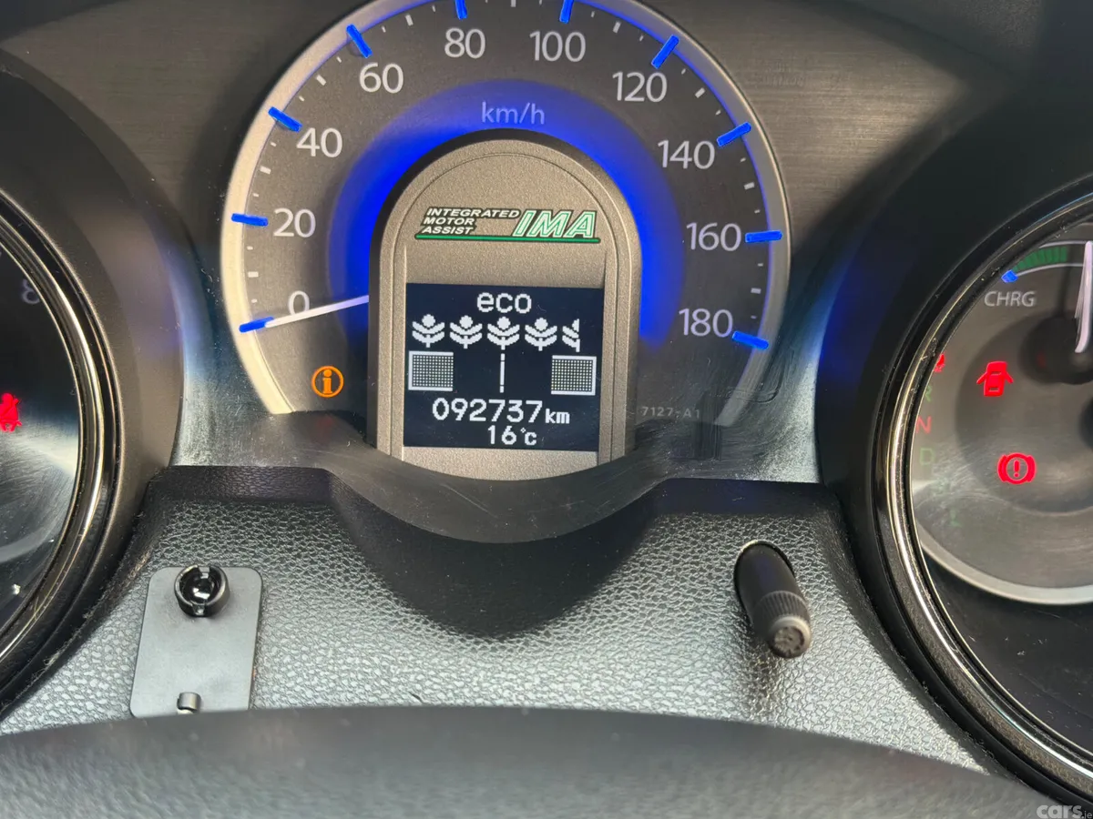 Honda Fit Hatchback, Petrol Hybrid, 2013, Silver