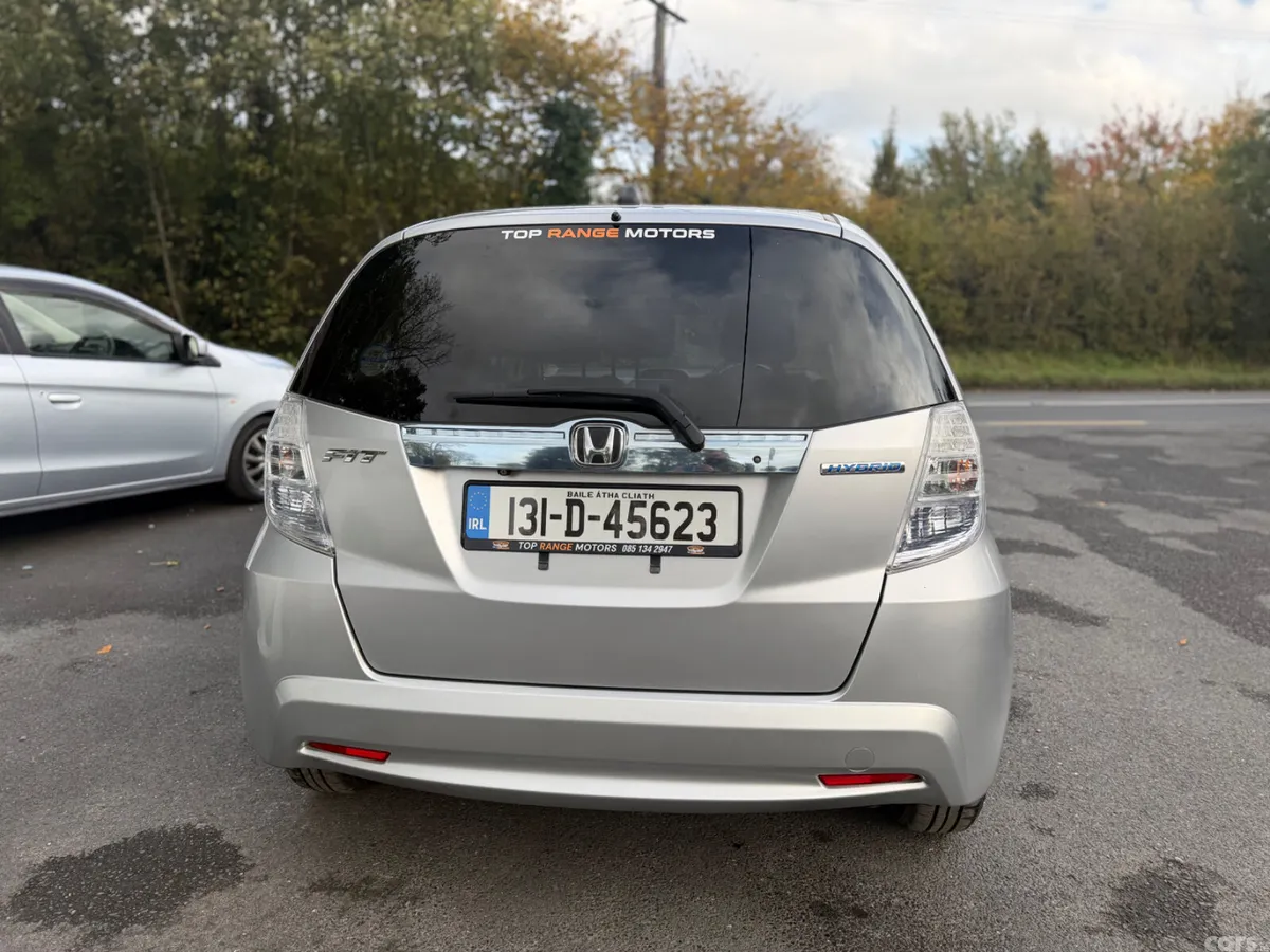 Honda Fit Hatchback, Petrol Hybrid, 2013, Silver