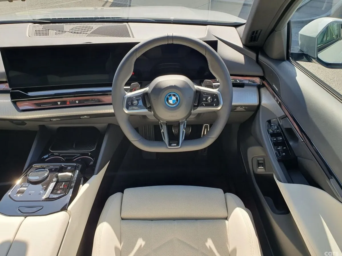 BMW 5-Series Saloon, Petrol Plug-in Hybrid, 2026, Grey