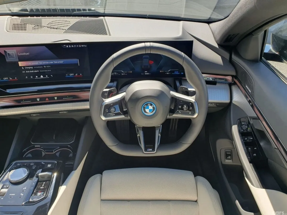 BMW 5-Series Saloon, Petrol Plug-in Hybrid, 2026, Black