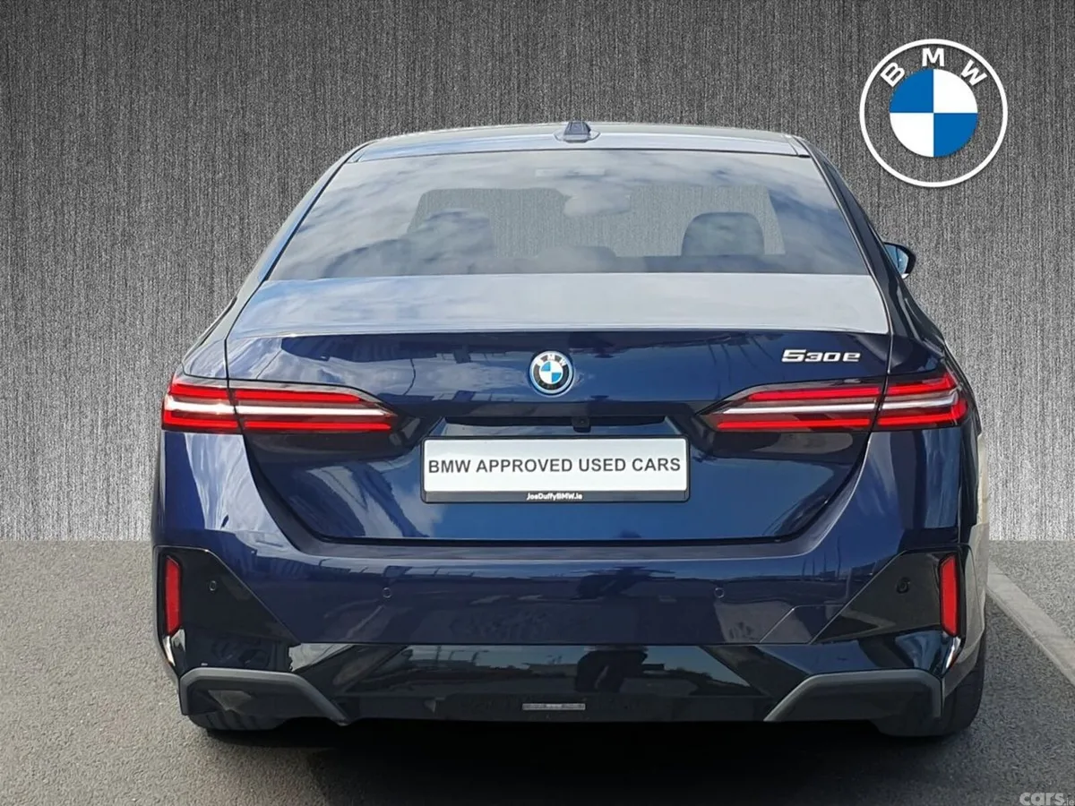 BMW 5-Series Saloon, Petrol Plug-in Hybrid, 2026, Blue